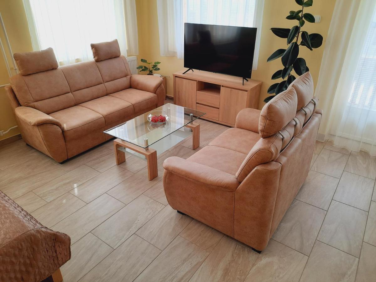 Apartmanház King Hévíz Esterno foto