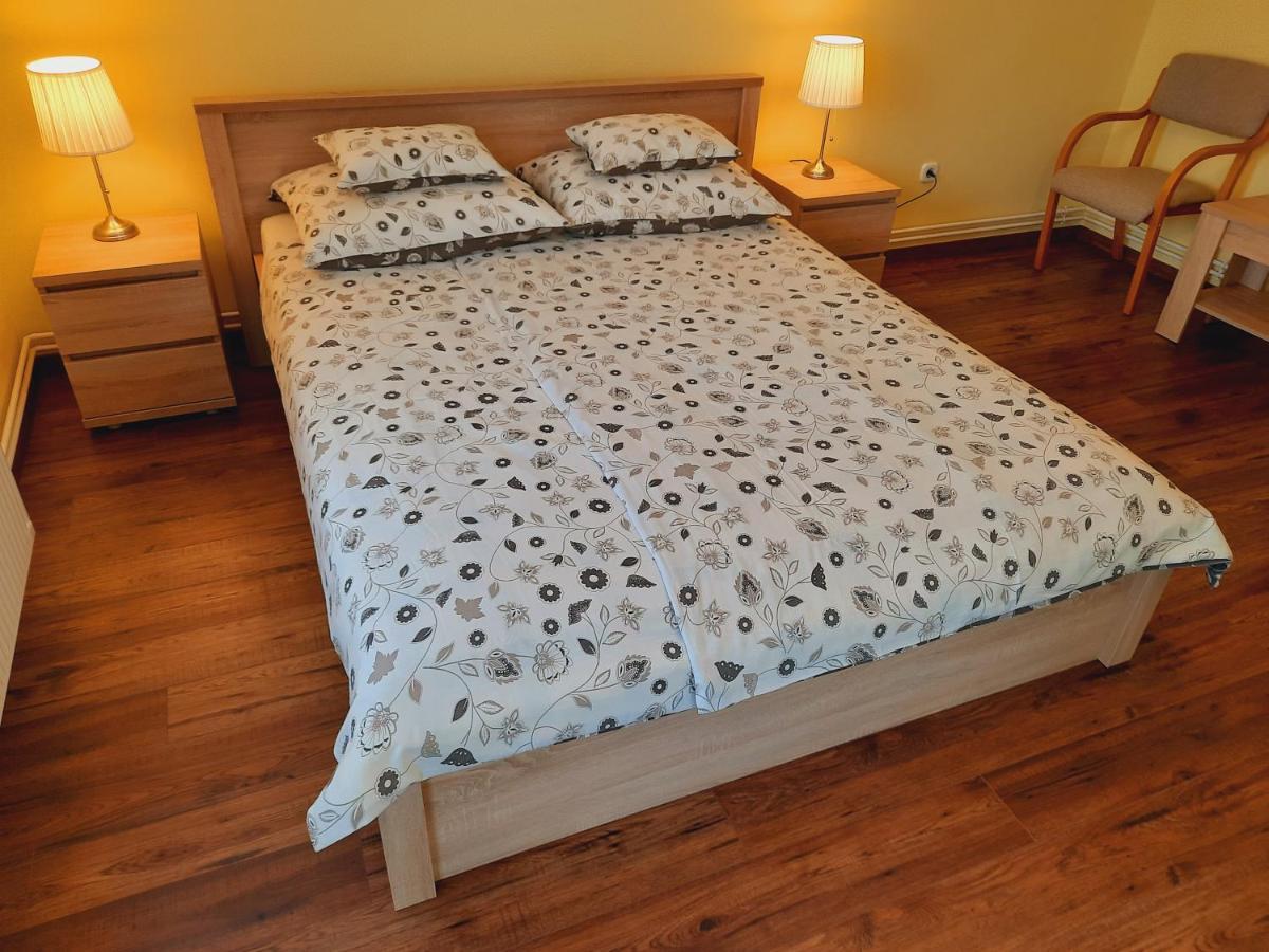 Apartmanház King Hévíz Esterno foto