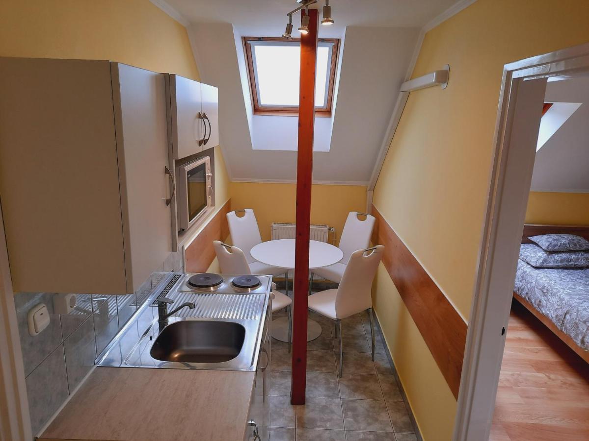 Apartmanház King Hévíz Esterno foto