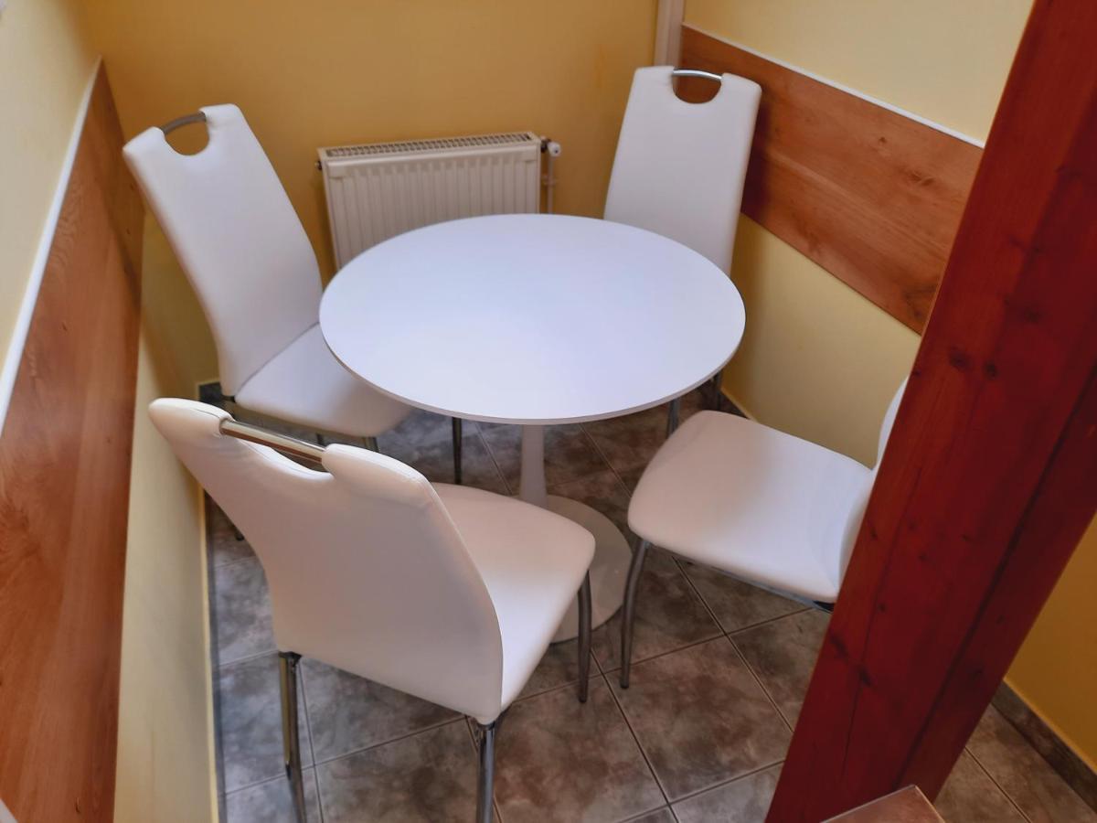 Apartmanház King Hévíz Esterno foto