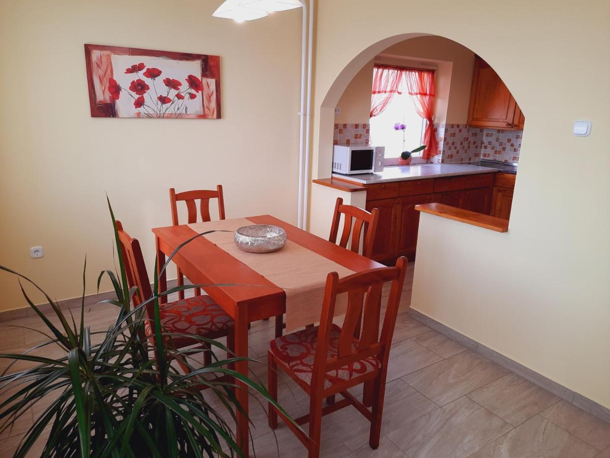 Apartmanház King Hévíz Esterno foto
