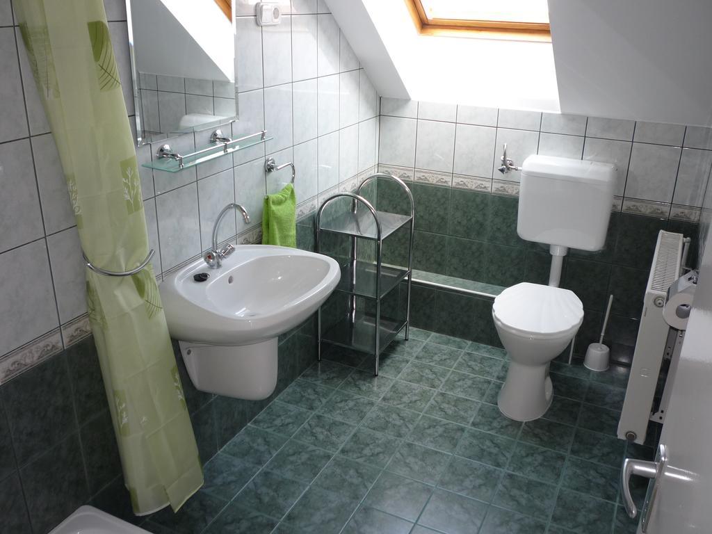 Apartmanház King Hévíz Esterno foto